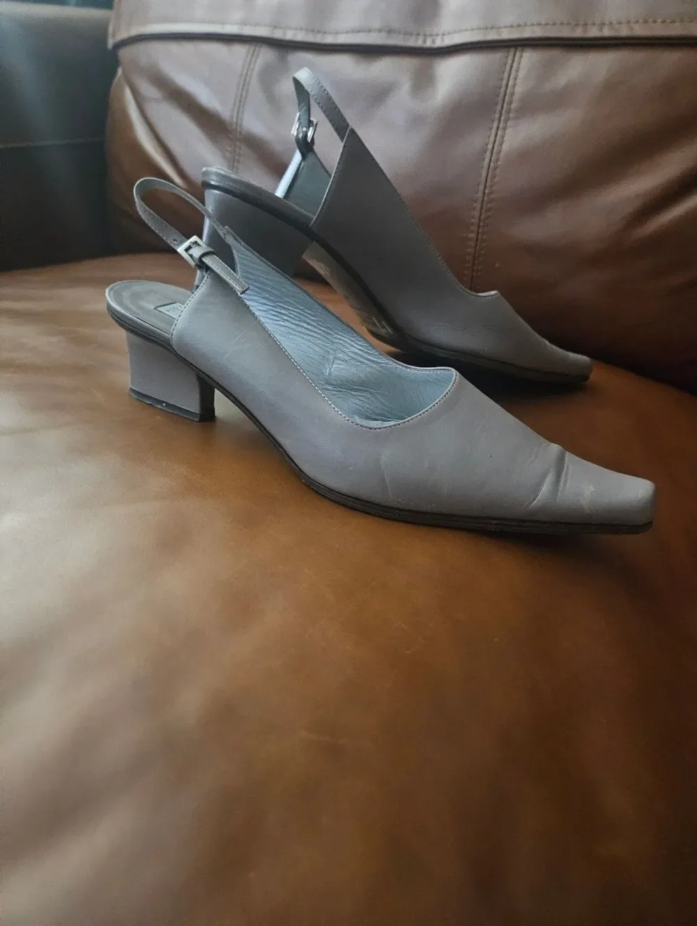 Bruno Magli Pumps Heels Grey Taupe Size 37 Gently Used